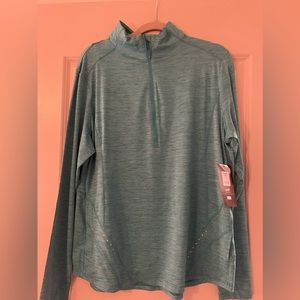Avia quarter zip